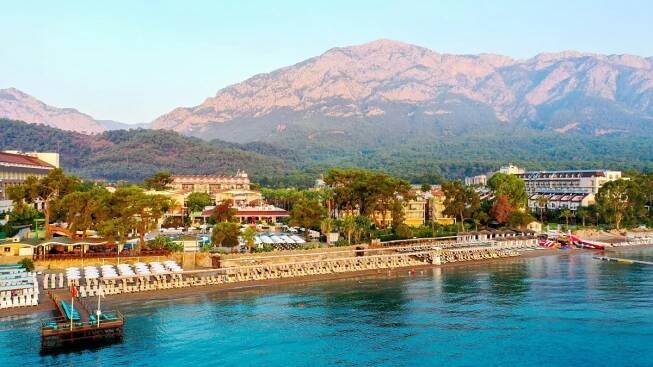 Hotel Crystal Aura Beach Resort & Spa, Kemer, Turecká riviéra Turecko – dovolena a last minute zájezdy levně na AIRSTOP.CZ