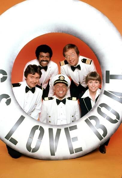 Ted Lange, Bernie Kopell, Lauren Tewes, Gavin MacLeod and Fred Grandy in a promo shot for "The Love Boat."