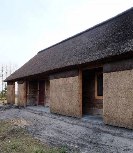 HORSE'S HOUSE