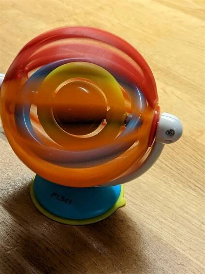 Recenze BABY EINSTEIN Hračka aktivní s přísavkou Sticky Spinner ™ | Alza.cz 