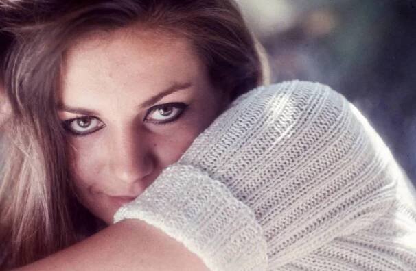 Catherine Spaak.