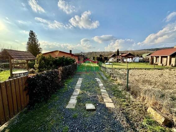 Prodej, zahrada s chatou, Most - Čepirohy