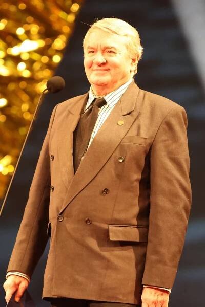 Vlastimil Harapes (†77): Utrpení a zdravotní potíže kvůli milovanému tanci