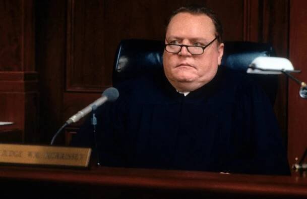 Larry Flynt in Lid versus Larry Flynt (1996)