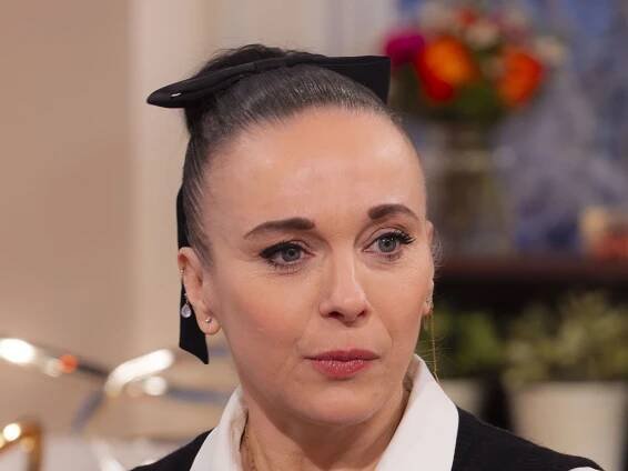 Amanda Abbington overcome with emotion as she addresses 'hardest year' of her life