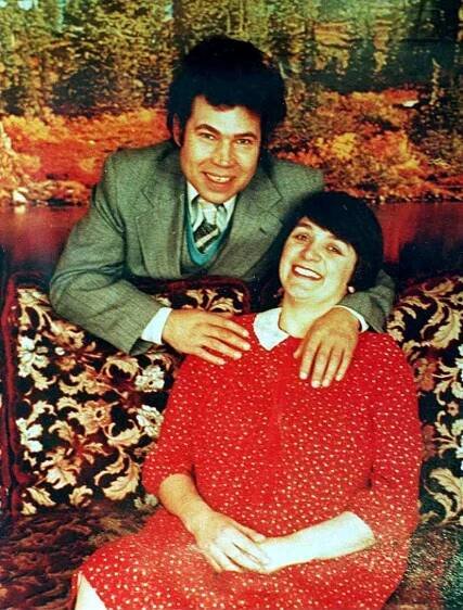 FOTO: Manželský pár Fred a Rose Westovi. – stránka 10