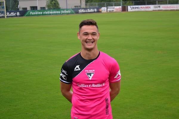 FC Sellier&Bellot Vlašim, a.s. » Patrik Le Giang míří do Prostějova