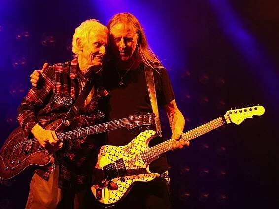 Watch Alice in Chains Perform 