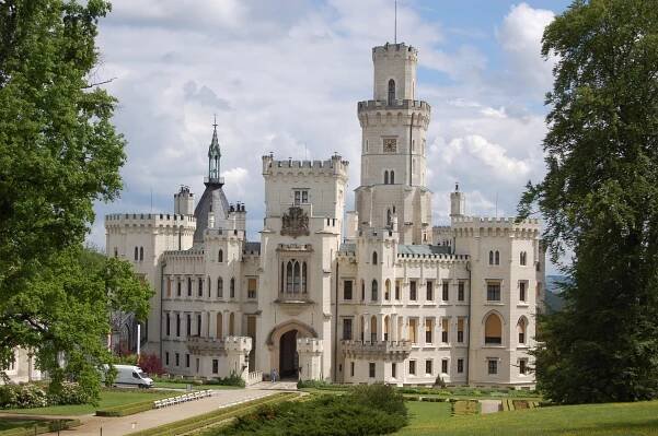 Soubor:Hluboká nad Vltavou Castle - panoramio (1).jpg – Wikipedie