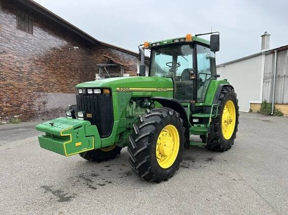 John Deere 8200 | HK Agro