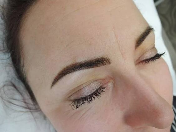 Permanentní make-up obočí Vnorovy Piercing & Permanentní makeup Eva Lexová Vnorovy • Firmy.cz