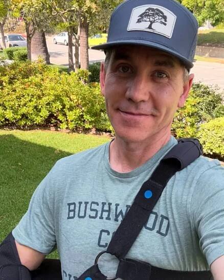 NCIS actor Brian Dietzen shared on Instagram a photograph of himself wearing a sling after having a number of surgeries. 
