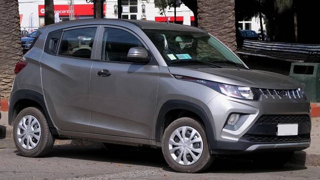 Mahindra KUV100
