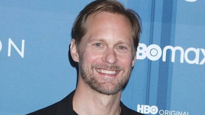 Alexander Skarsgård (46) a jeho žena s českými kořeny mají první dítě: Tutlali to několik měsíců