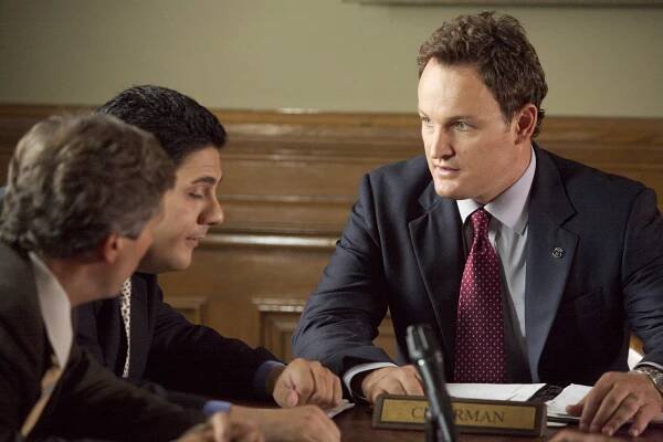 Bratrství - Úkryt před bouří 1:1-2 - Z filmu - Jason Clarke