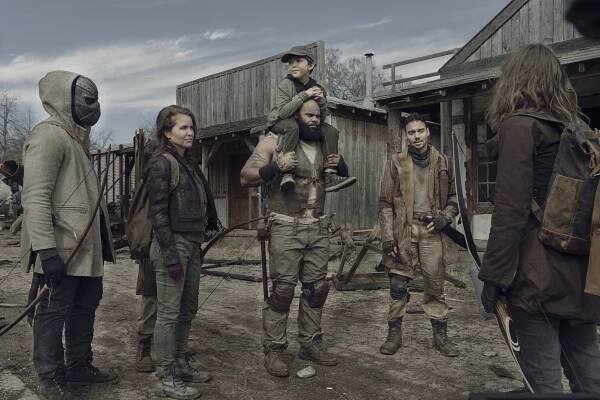 Laurie Fortier, Marcus Lewis, Glenn Stanton - Živí mrtví - Acheron: 1. část - Z filmu