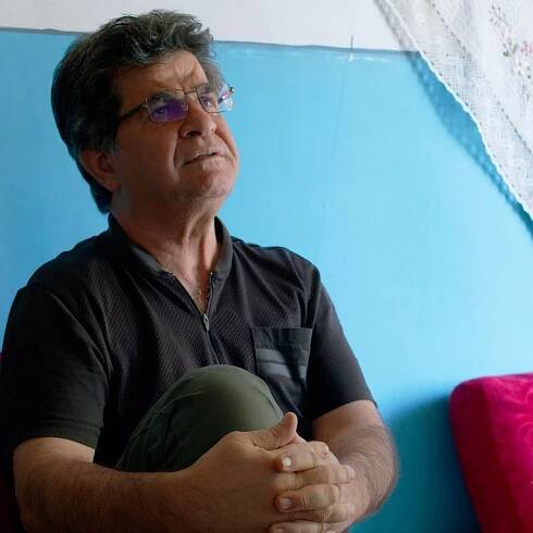 An Iranian masterwork opens with its director behind bars