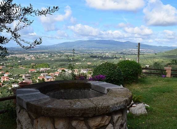 rocca-massima-bed-breakfast-relax-giardino-bambini