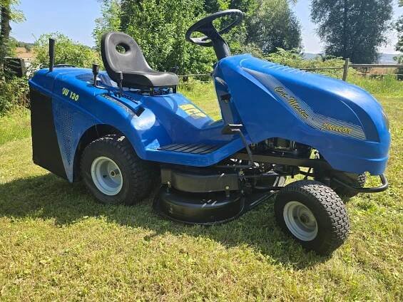 Sekací traktůrek značky ISEKI 13 hp pěkný stav - Strakonice