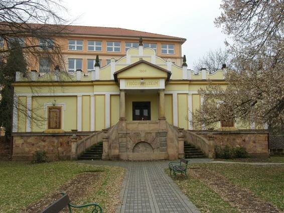 Lázně Bělohrad - Fričovo... - Muzeum