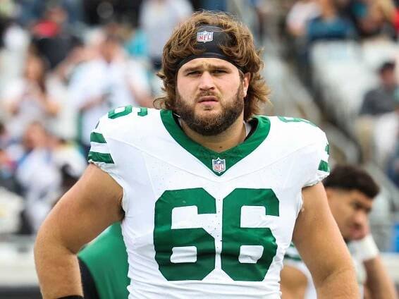 Jets’ center competition reaches absurd levels with Week 1 looming