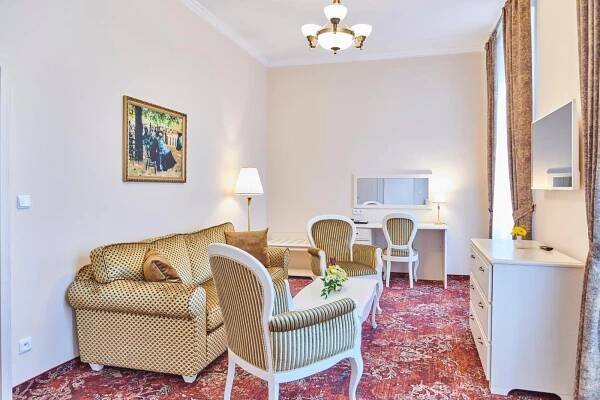 Spa Hotel Centrum - Františkovy Lázně | Lázně Travel