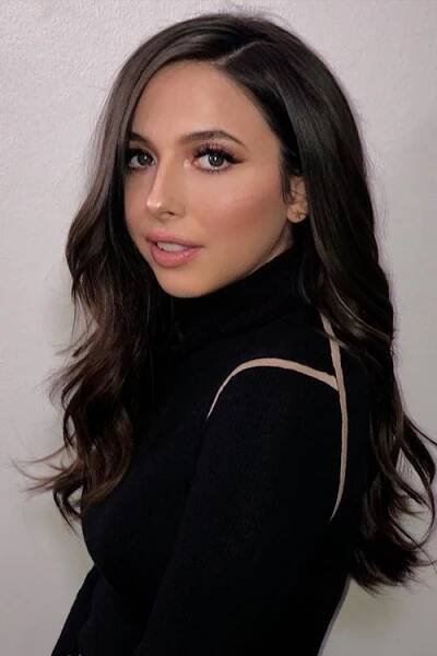 Esther Povitsky herečka
