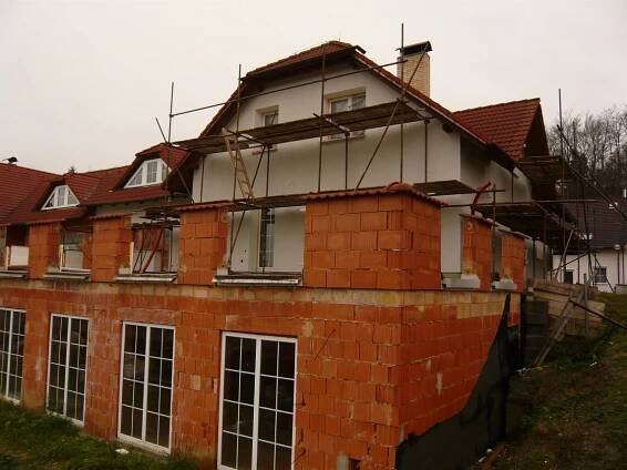 Jiří Jeřábek fasády | zateplování domů | rekonstrukce | stavební práce | Horní Bříza | Plzeň | Praha 