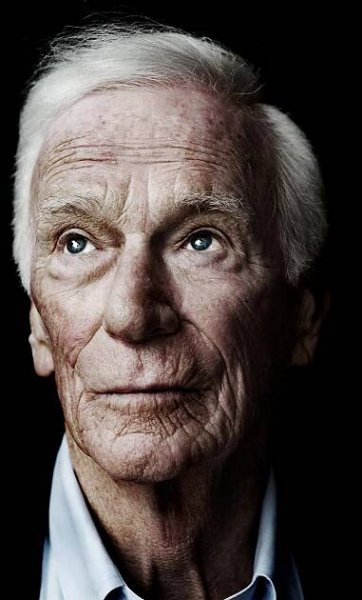 Portrait – Lenny Oosterwijk