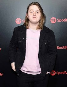Lewis Capaldi Reveals He Has Tourette's Syndrome: 'It's a New Thing — I'm Learning'