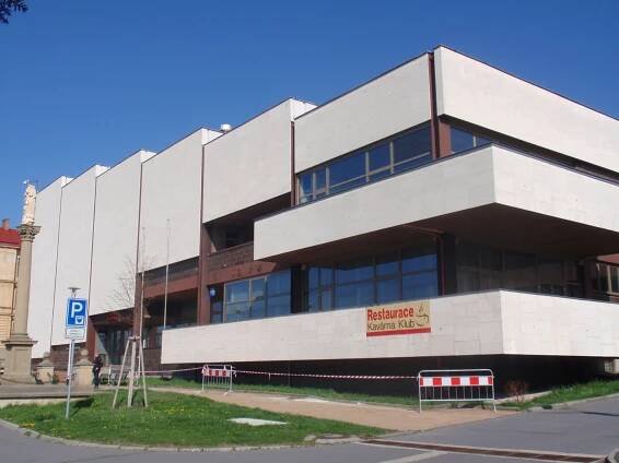 Databáze divadel / Divadelní architektura v Evropě