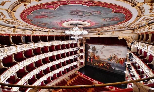 Documents - Teatro Regio di Parma