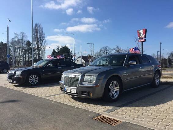 2008 Chrysler 300 / 300C I LX, 1. generace 3.0 V6 diesel 160 kW 510 Nm