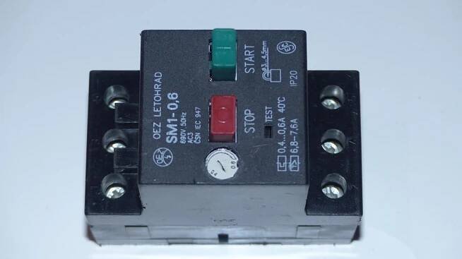 Spouštěč motoru OEZ SM1-0,6A