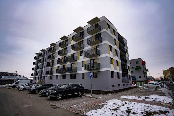 Pronájem bytu 1+kk 34 m², Benediktínská, Kladno, Středočeský kraj