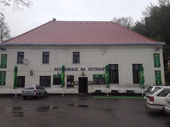 HOTEL KÁCOV - Prices & Reviews (Kacov, Czech Republic)