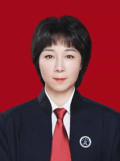 王蕾