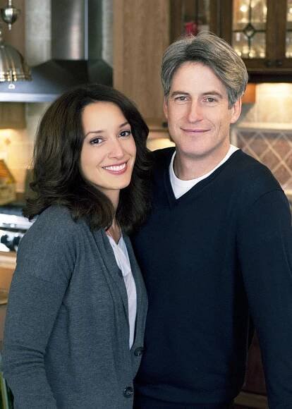 Jennifer Beals, Rick Roberts - The Night Before the Night Before Christmas - Promo