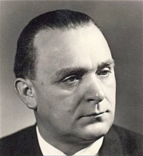 František Kahuda na dobové fotografii
