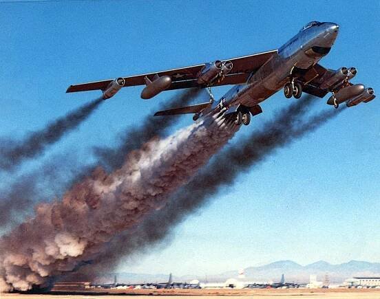 Boeing B-47B Stratojet : Boeing