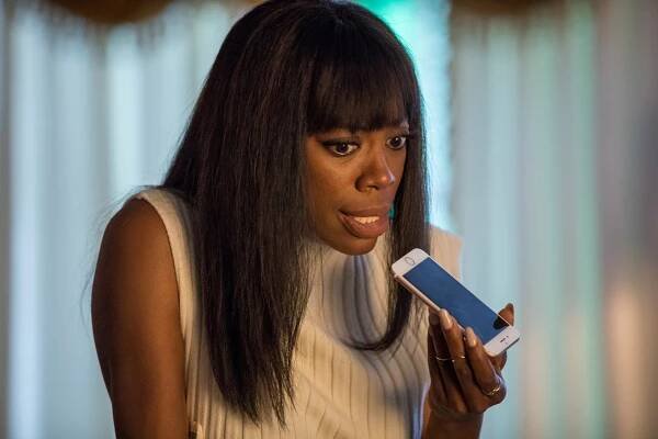 Nesvá - Kurva kuřba - Z filmu - Yvonne Orji