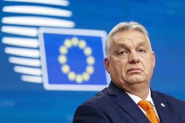 Maďarsko přichází o miliardy z Bruselu. Rozpočtový deficit může podkopat nohy Orbánovi
