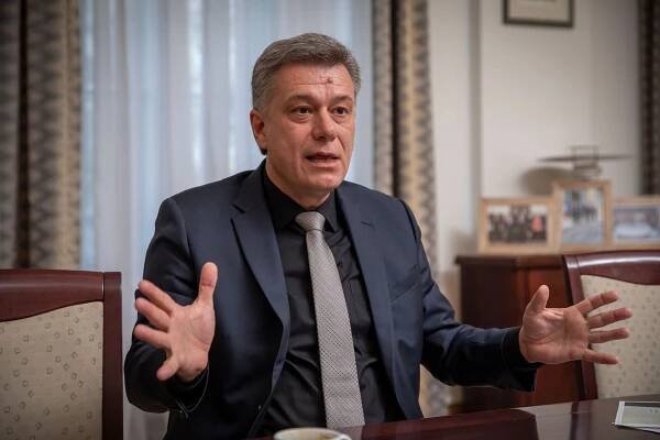 Trestáme moc tvrdě, říká Blažek. Zmírnění navrhuje pro zloděje i neplatiče alimentů