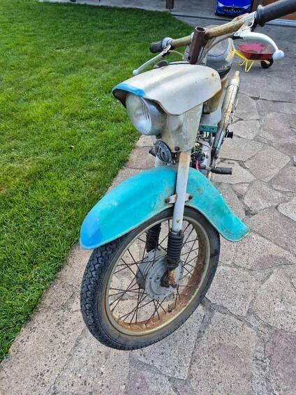 Jawa pionýr 50/20 - Auto-moto
