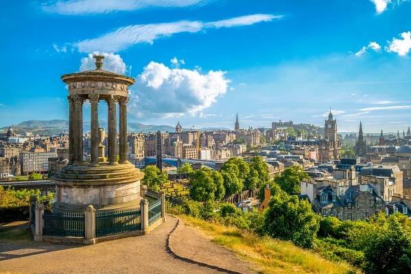 Zimní Skotsko: z Prahy do Edinburghu na prodloužené víkendy