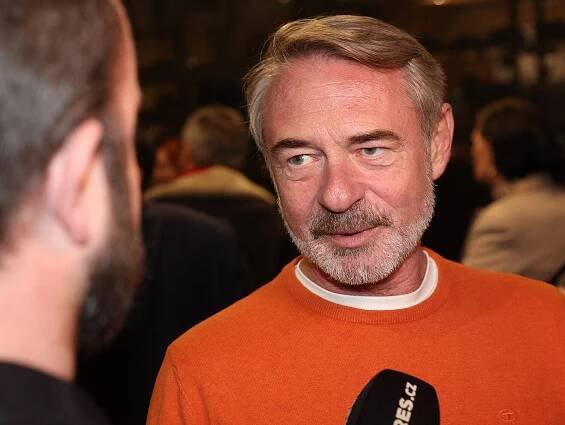 Vánoce nemám rád, léta jsem je trávil sám. Letos se to změní, řekl Expresu Jiří Dvořák