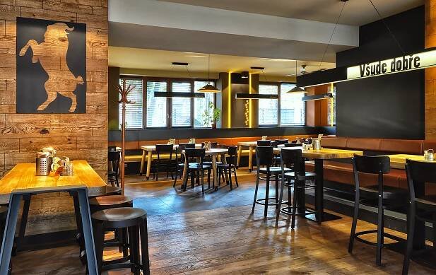 O restauraci Kozlovna / Holešovice 