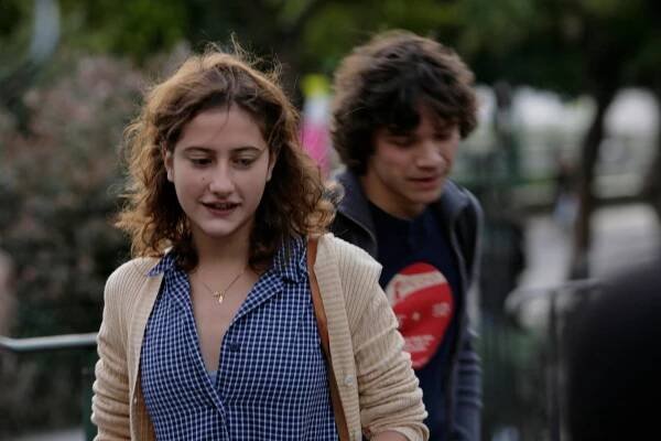 První láska - Z filmu - Lola Créton, Sebastian Urzendowsky
