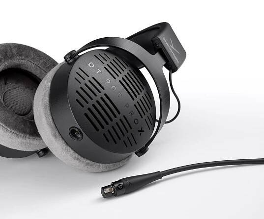 Beyerdynamic DT 900 PRO X
