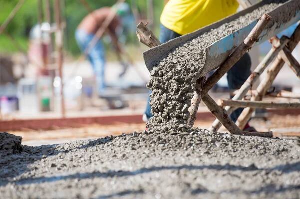 Desatero o betonu pro projektanty, stavbyvedoucí a dozory